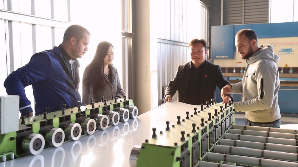 堅定信心 勇挑大梁·產業新亮點丨跨境電商+產業帶，提速“河北造”出海